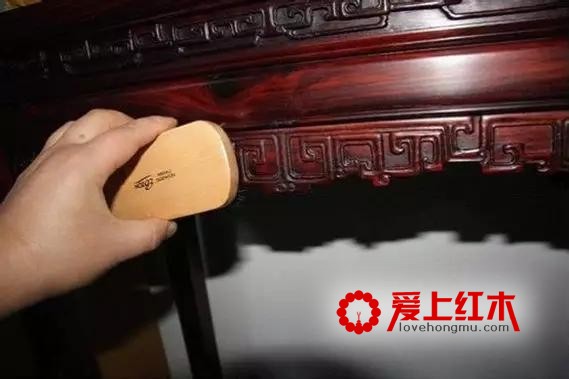 红木家具遇水怎么办？-2