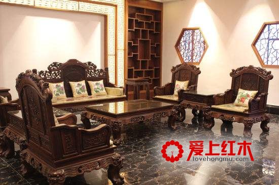 红木家具一定雕刻繁冗吗？