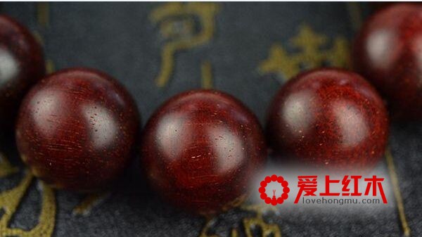 小叶紫檀的油性为何那么高?-2