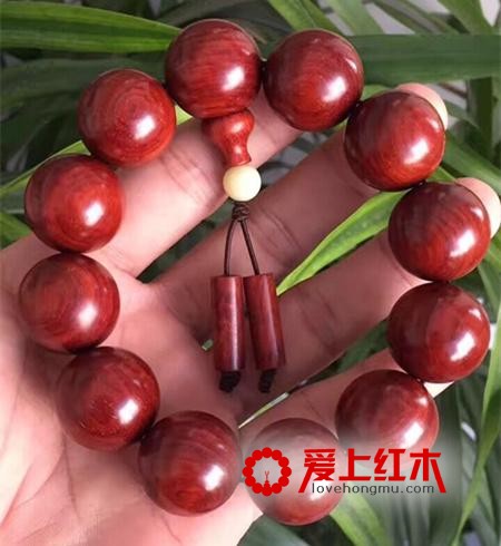 小叶紫檀手串油性的好坏要如何鉴别？-2