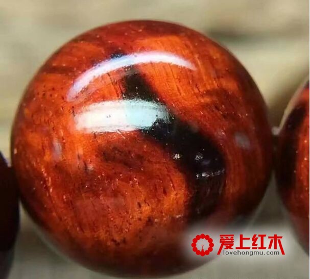 小叶紫檀的黑筋和黑斑是怎么形成的？-2