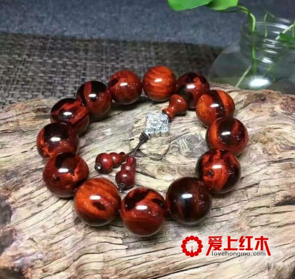 小叶紫檀的黑筋和黑斑是怎么形成的？-4
