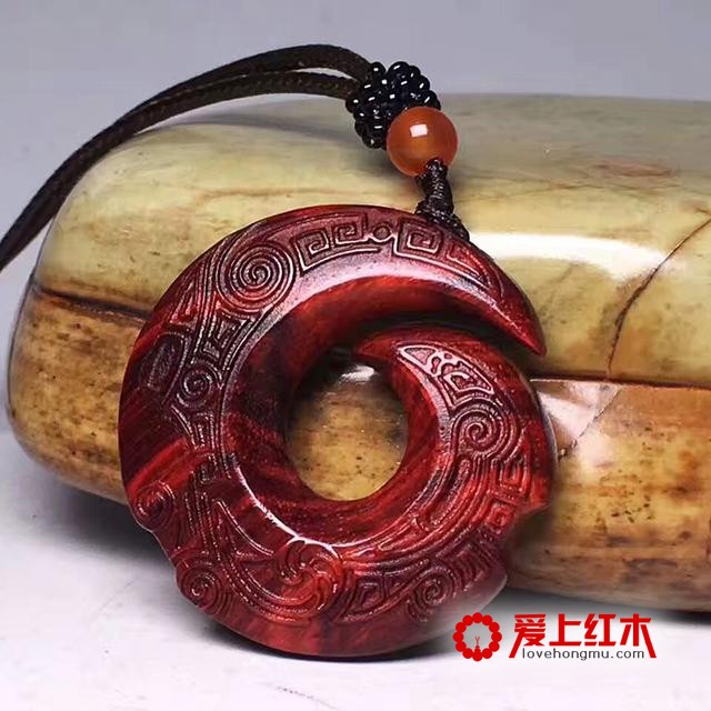 小叶紫檀新老料如何区别以及鉴别的方法-3