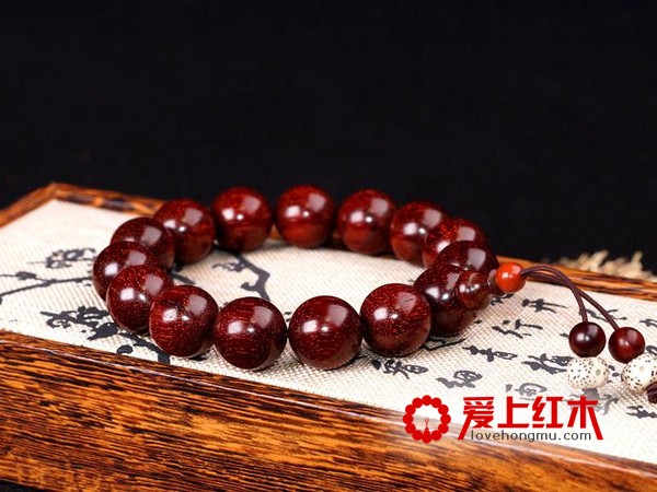 怎么才能买到精品小叶紫檀！
