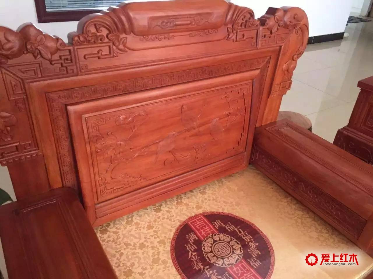 金车花梨不是花梨木也不属于红木 金车花梨资料介绍