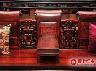 从四大方面来谈木雕工艺品的保养