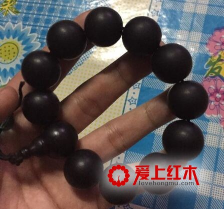 怎么办？小叶紫檀手串盘黑了-1