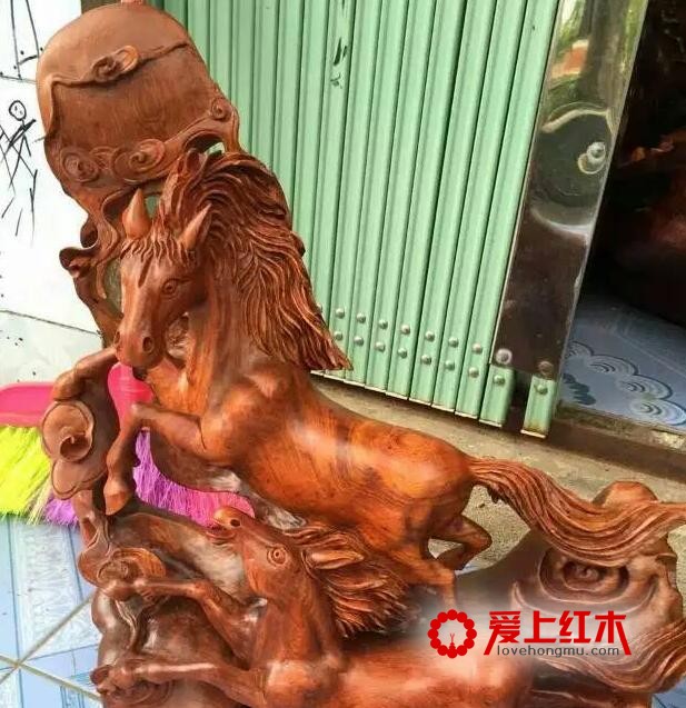木雕工艺品的制作流程有哪些？学习两个步骤
