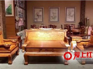 每一件红木家具，都是在“水深火热”之中淬炼而成