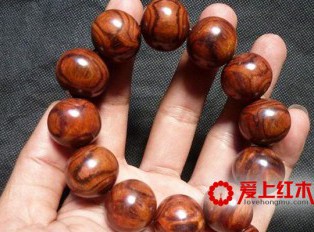 海黄手串盘玩心得分享