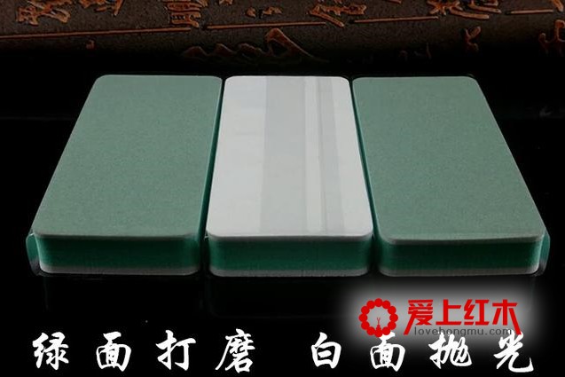 如何盘玩小叶紫檀、黄花梨等木质手串和手把件-3