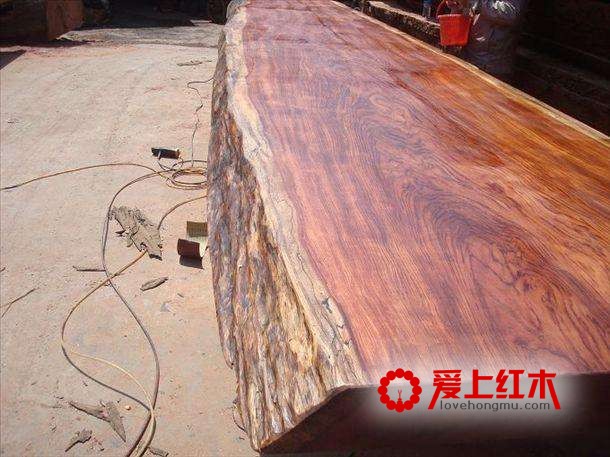 介绍红木中的清新派：黄梨木
