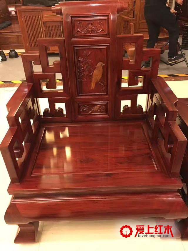 开裂的红木家具就不好吗？-2