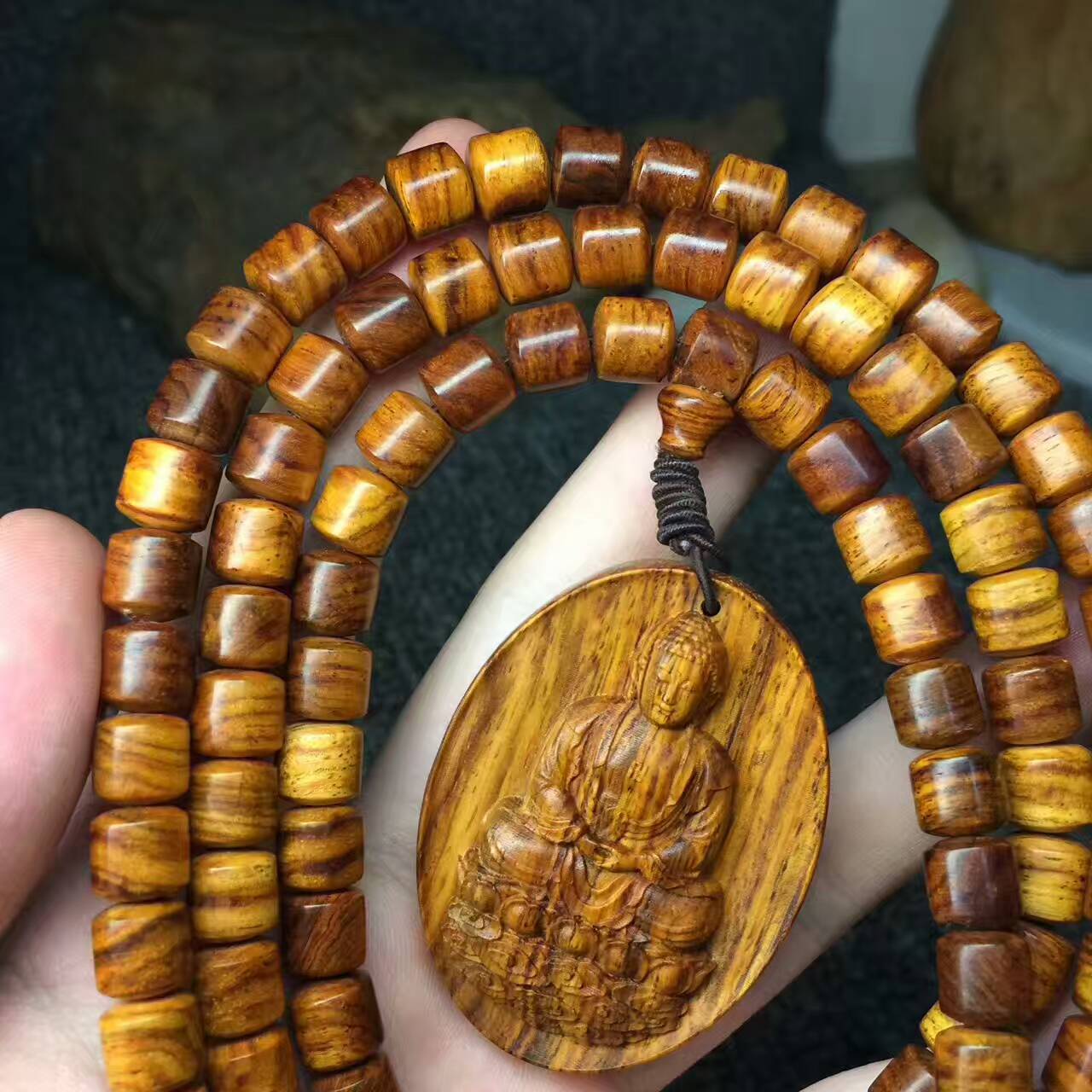 海南黄花梨槺梨8*8mm佛珠搭配阿弥陀佛吊坠 虎皮纹降香味浓-5