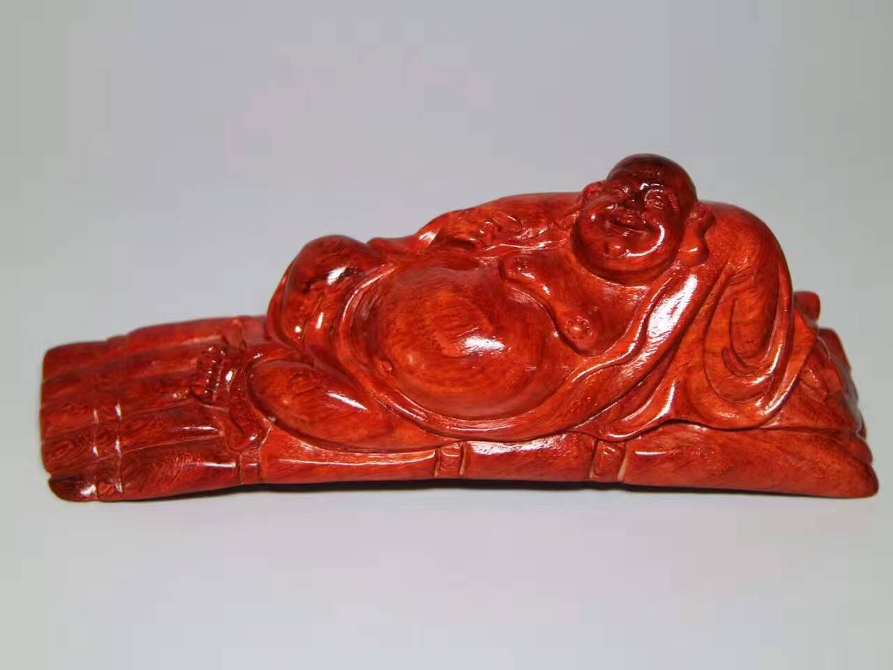 小叶紫檀精品小摆件《弥勒》显庄严于诙谐现慈悲于揶揄-3