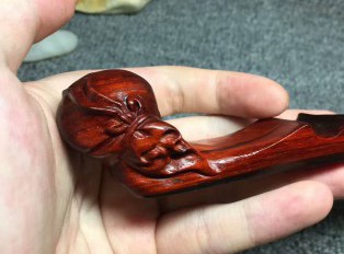 小叶紫檀摆件钱袋型笔架 小巧玲珑给书桌增添蕴意