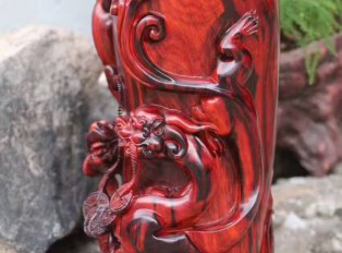小叶紫檀草龙笔筒 精选火焰纹老呢料工艺精湛
