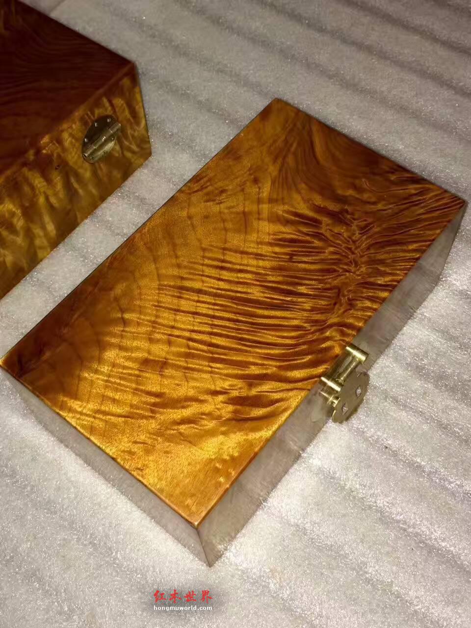 小叶桢楠珠宝盒一对 闪电水波龙胆纹灵动通透纯手工-1