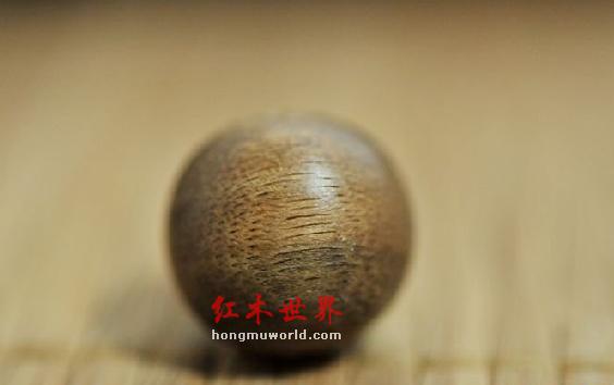 沉香串珠最常见的造假及辨别方法，大揭秘！-9