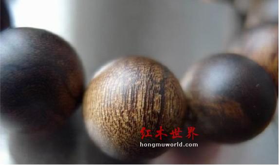 沉香串珠最常见的造假及辨别方法，大揭秘！-11