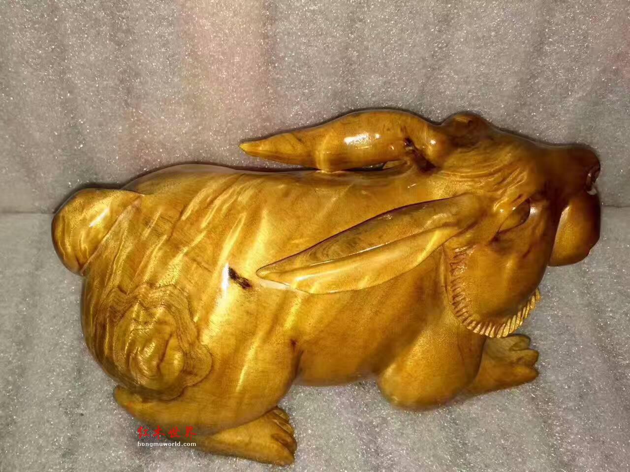 小叶桢楠工艺品《小兔乖乖》雕工精美颜色漂亮-1