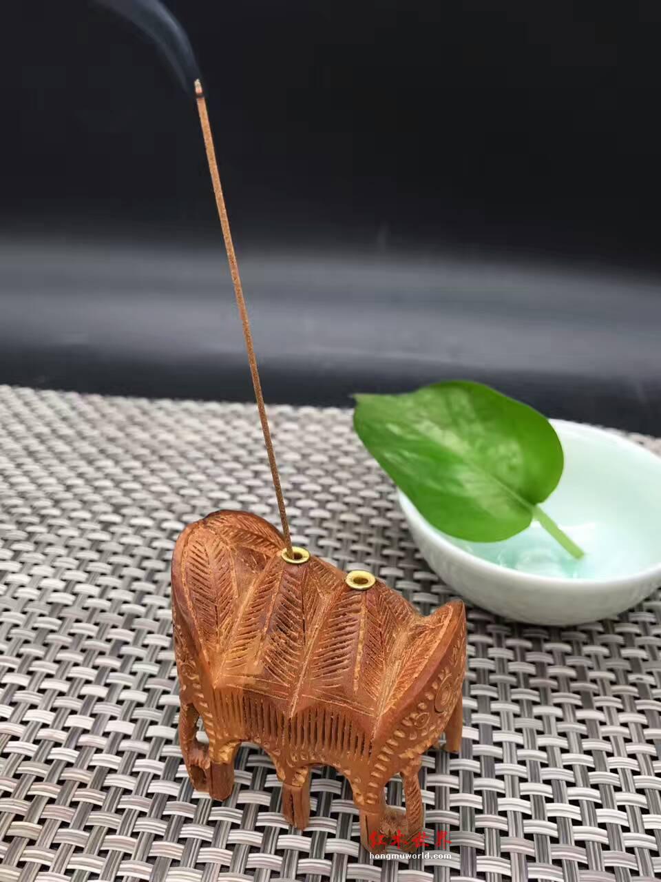 印度老山檀香黑肉老料大象鞍香座 造型特别-9