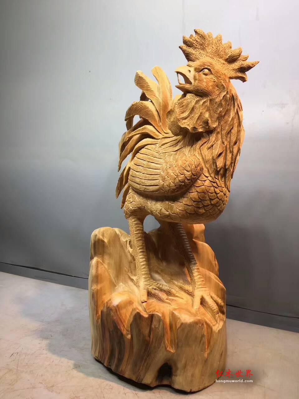 红豆杉工艺品《金鸡聚财》雕刻逼真寓意美好-2