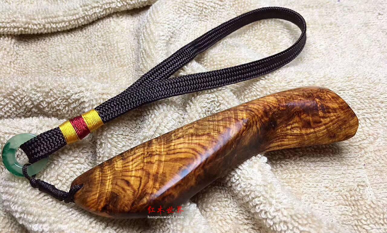 海南黄花梨随形手把件 黄金满水波纹精致小巧-1