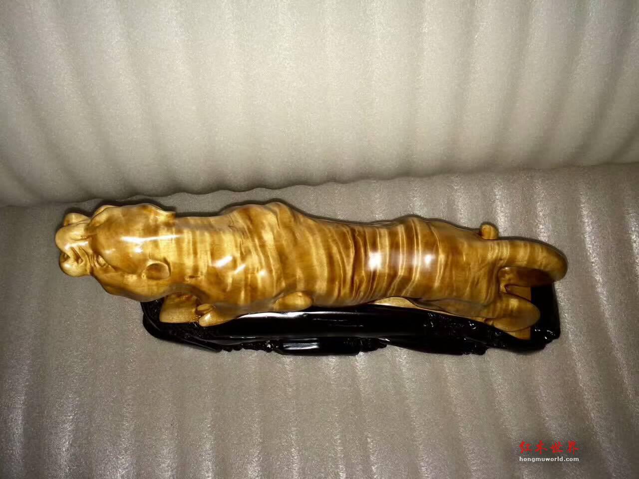 金丝楠工艺品《威震山河》手工雕刻老虎栩栩如生-7