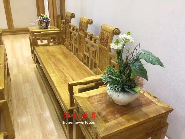 金丝楠木中式经典家居：不显奢华 不缺温馨-3