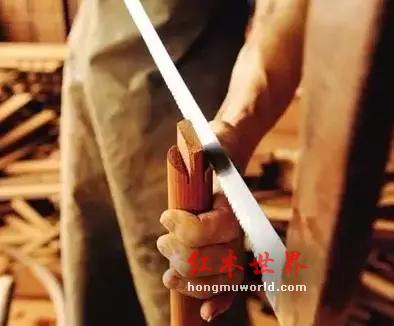 木工，让红木家具的每一道工序都能体现出民族传承之美-5