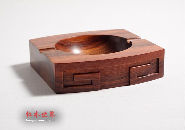 红木烟灰缸    