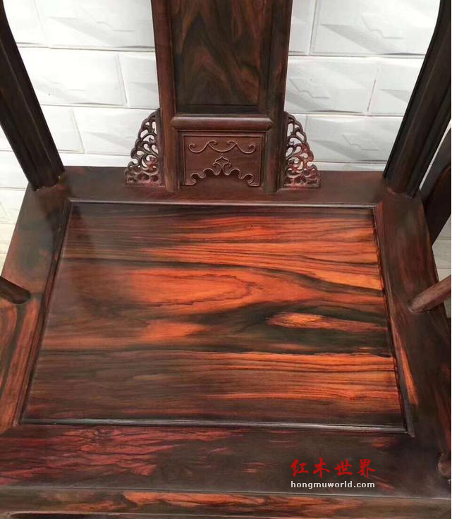 关于红木家具的上蜡工艺-2