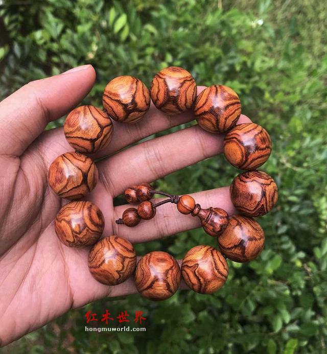 极品海南黄花梨必须具备的几个品质！-4