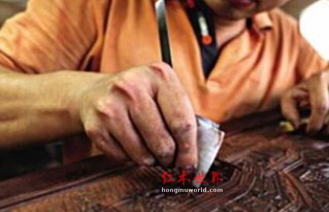 为什么红木家具要擦生漆？-2
