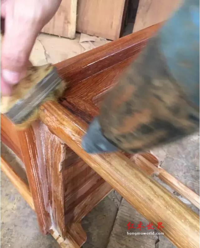 一字抵万金，红木家具烫蜡，擦蜡，打蜡，煮蜡的天壤之别-3