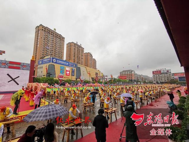 2019中国·花园红木家具展销会拉开帷幕-2